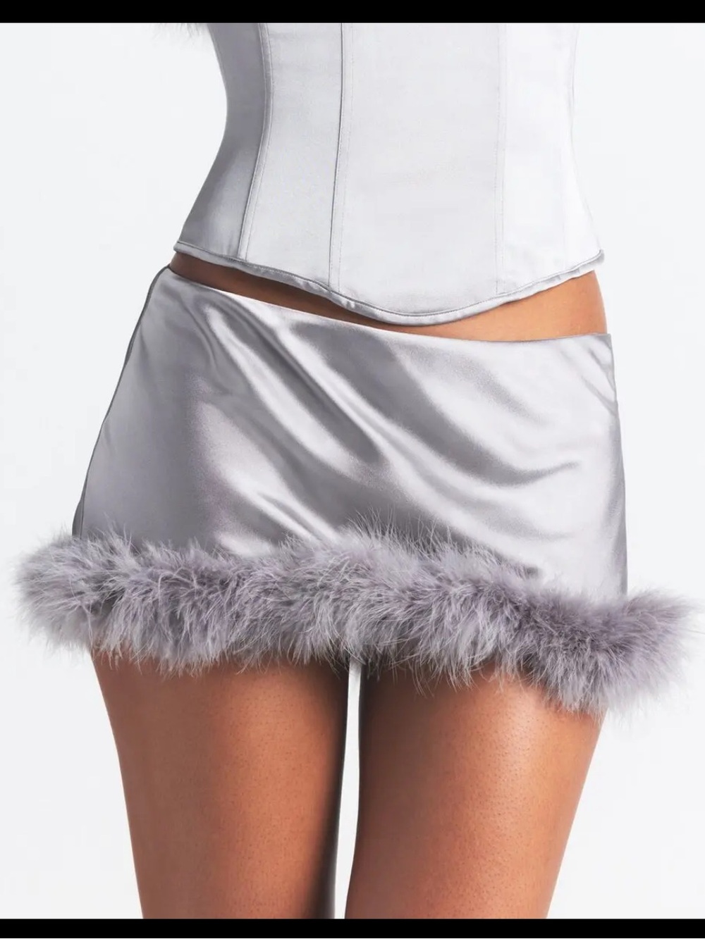 SKIMS NWT Silk Low Rise Skirt - Mirror - Picture 2 of 5